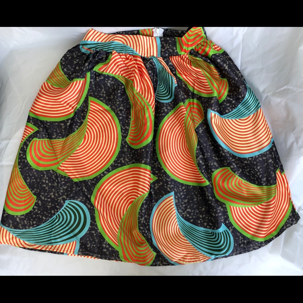 Skirt with pockets